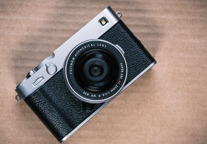Fujifilm X-E5: recensione completa, prezzo e specifiche tecniche 2025